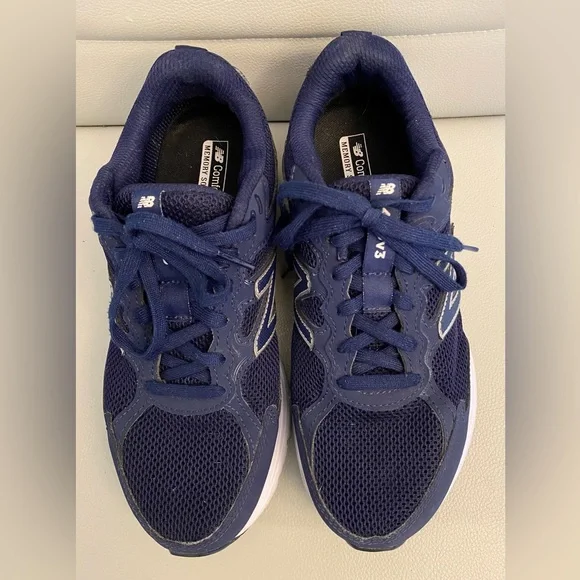 New Balance 460v3 Navy and White Men’s Running Shoes 7.5 - Picture 2 of 8